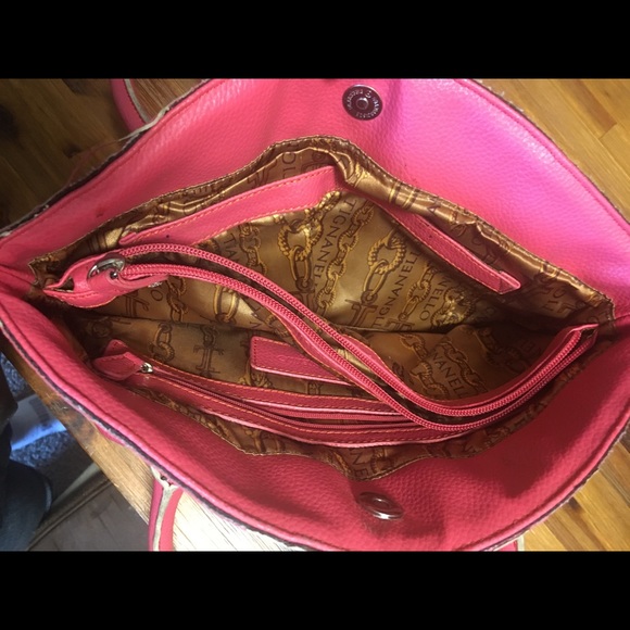 A women’s Pink and orange purse - Picture 7 of 8